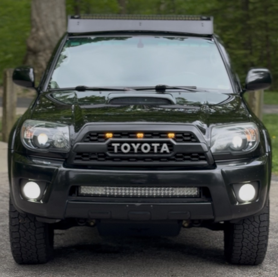 V8-Powered 2008 Toyota 4Runner Sport - 5