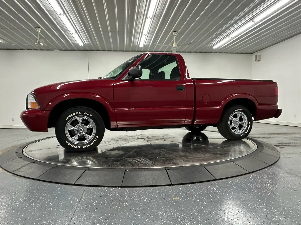 2003 GMC Sonoma SL 2WD