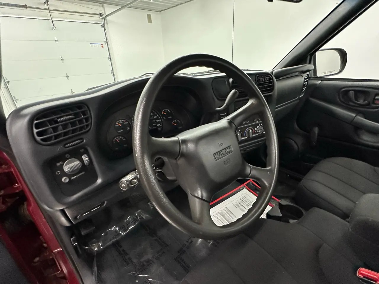 2003 GMC Sonoma SL 2WD