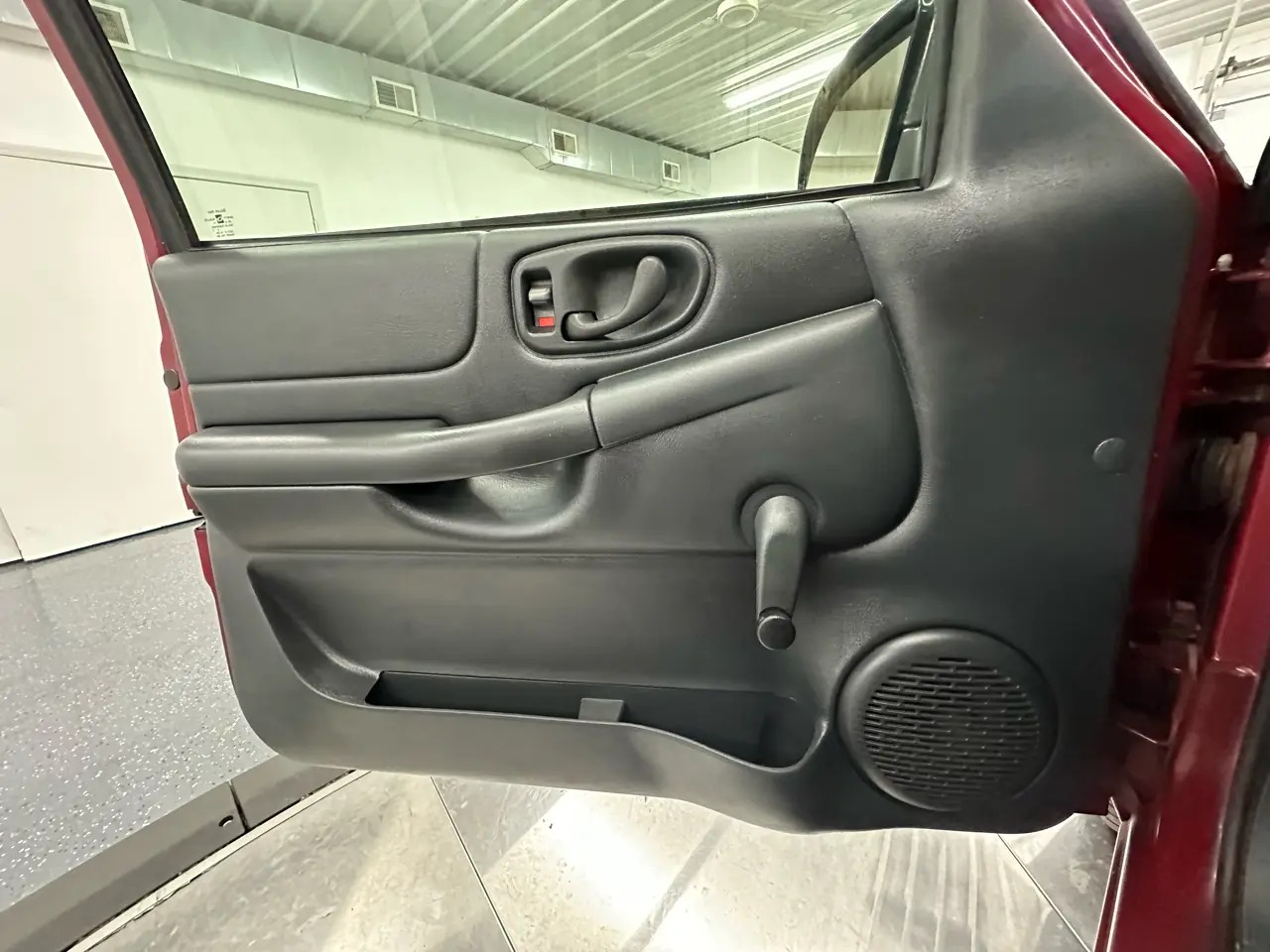 2003 GMC Sonoma SL 2WD