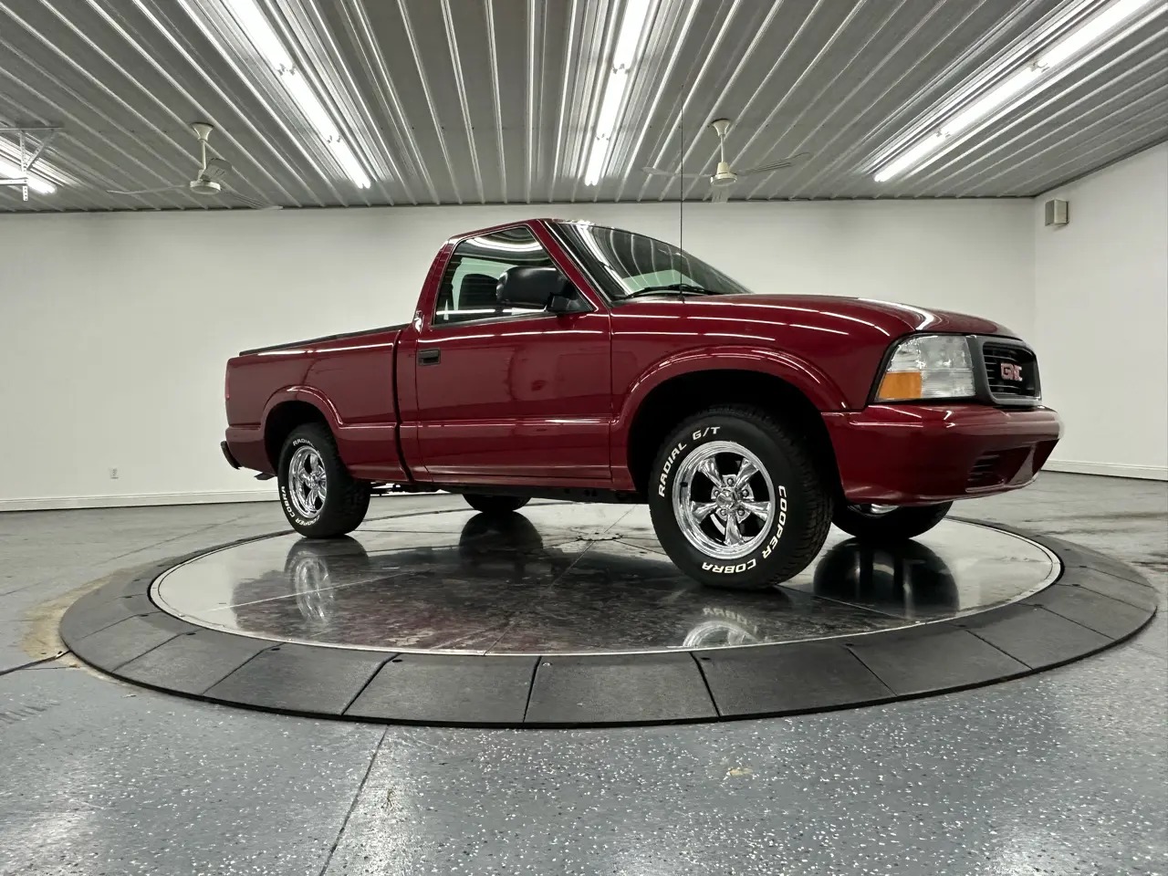 2003 GMC Sonoma SL 2WD