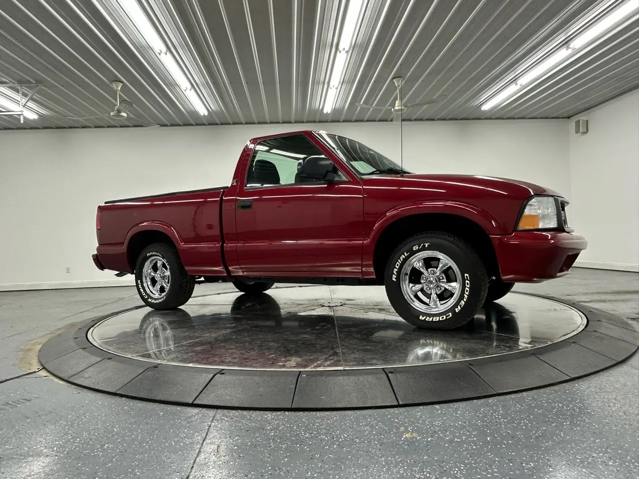 2003 GMC Sonoma SL 2WD
