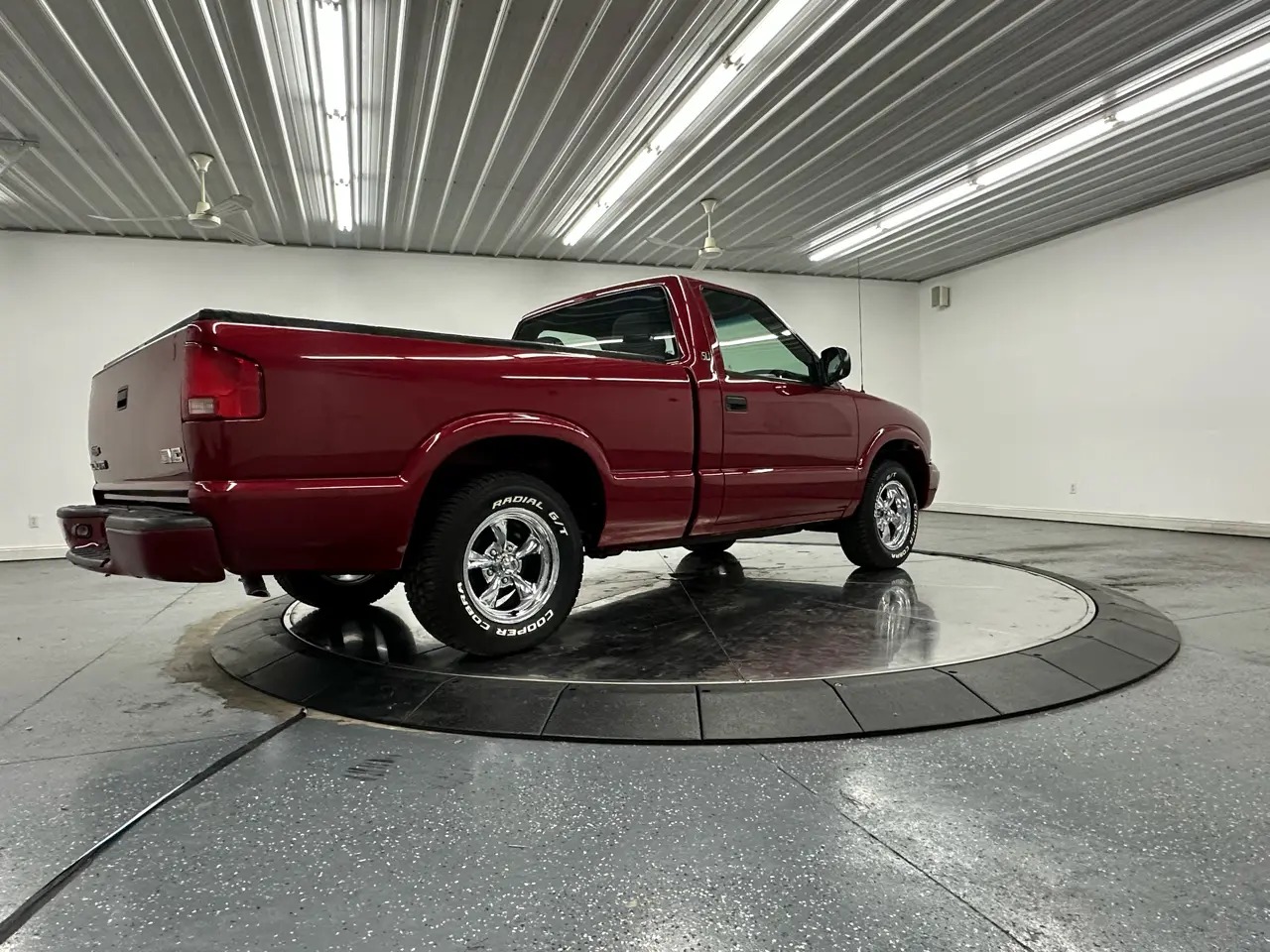 2003 GMC Sonoma SL 2WD