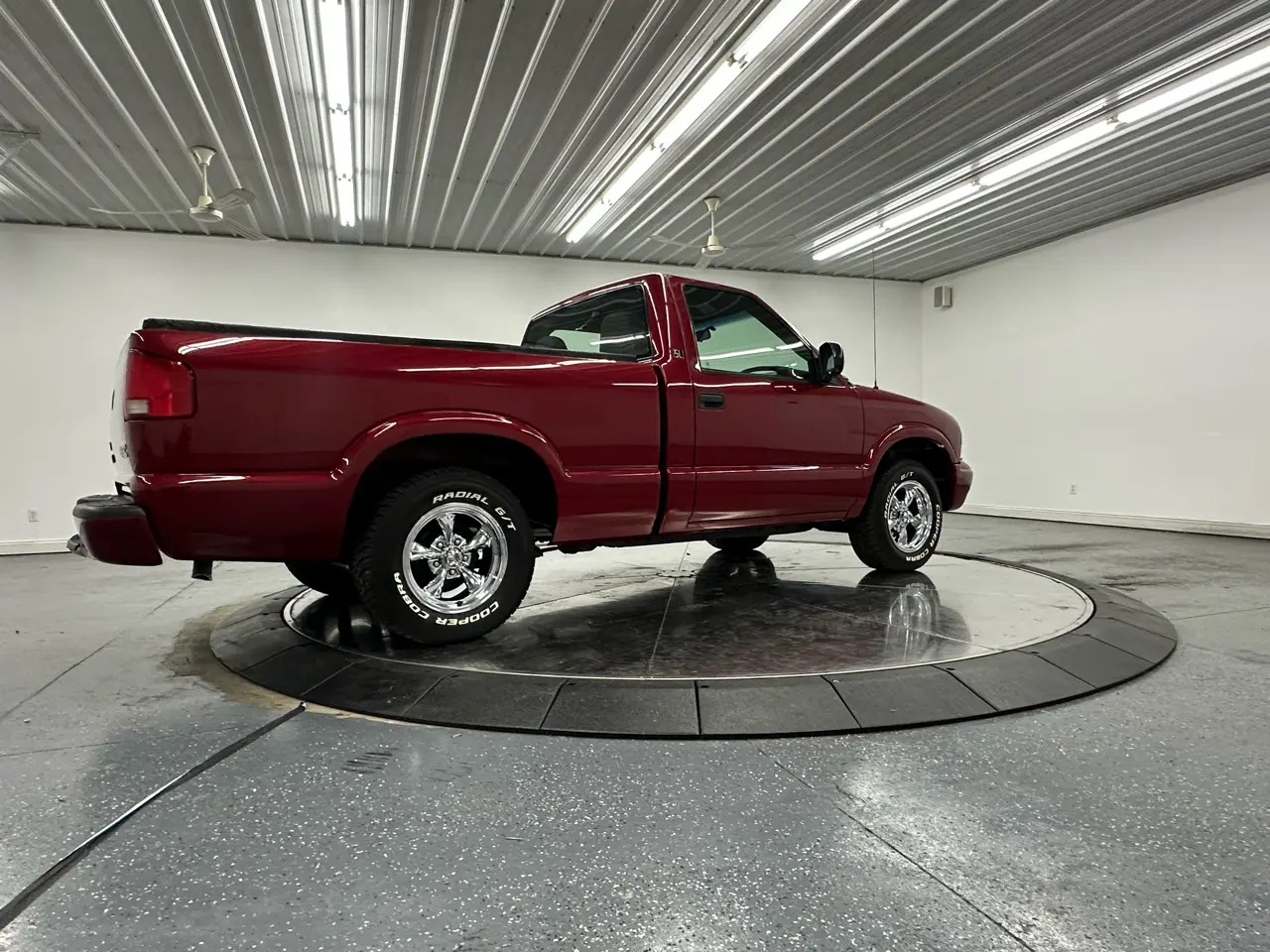 2003 GMC Sonoma SL 2WD