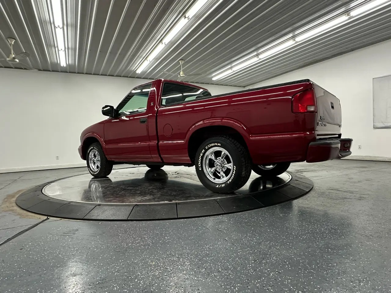 2003 GMC Sonoma SL 2WD