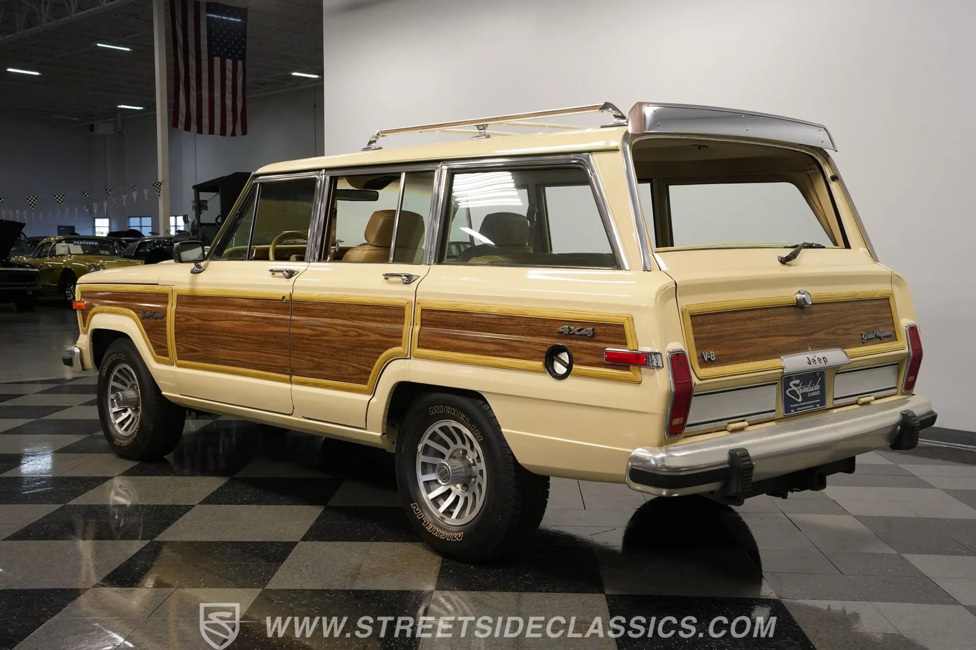 1989 Jeep Grand Wagoneer - 5
