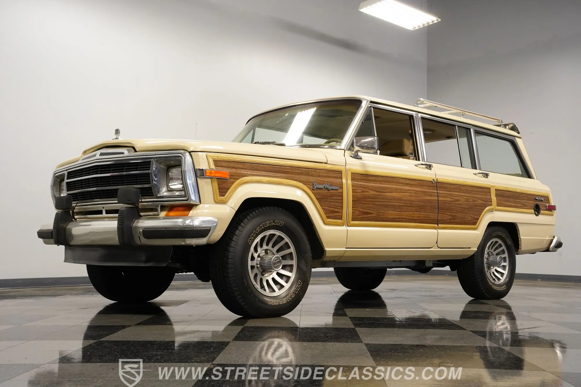 1989 Jeep Grand Wagoneer