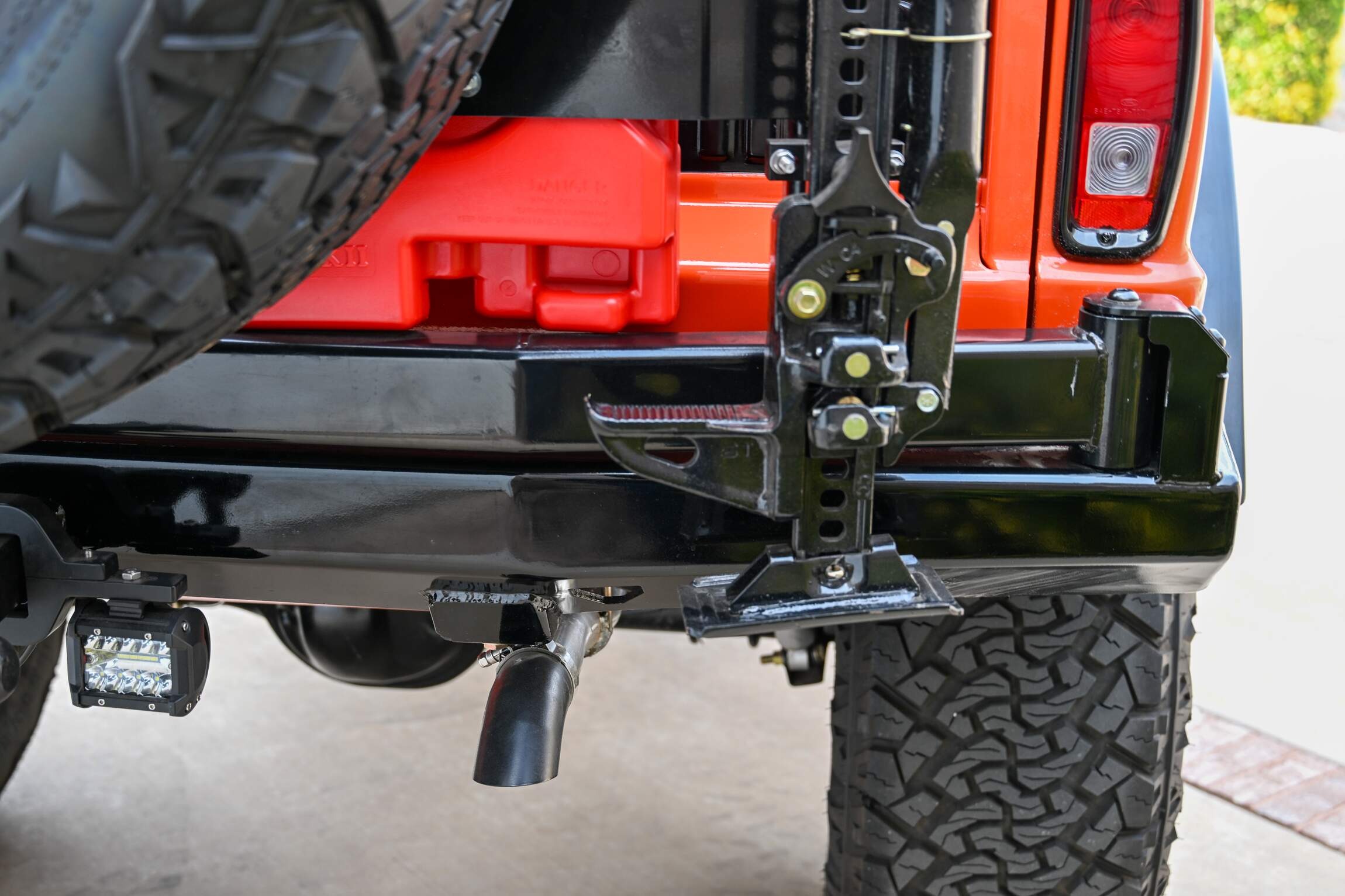 Coyote-Powered 1974 Ford Bronco "The Beast"