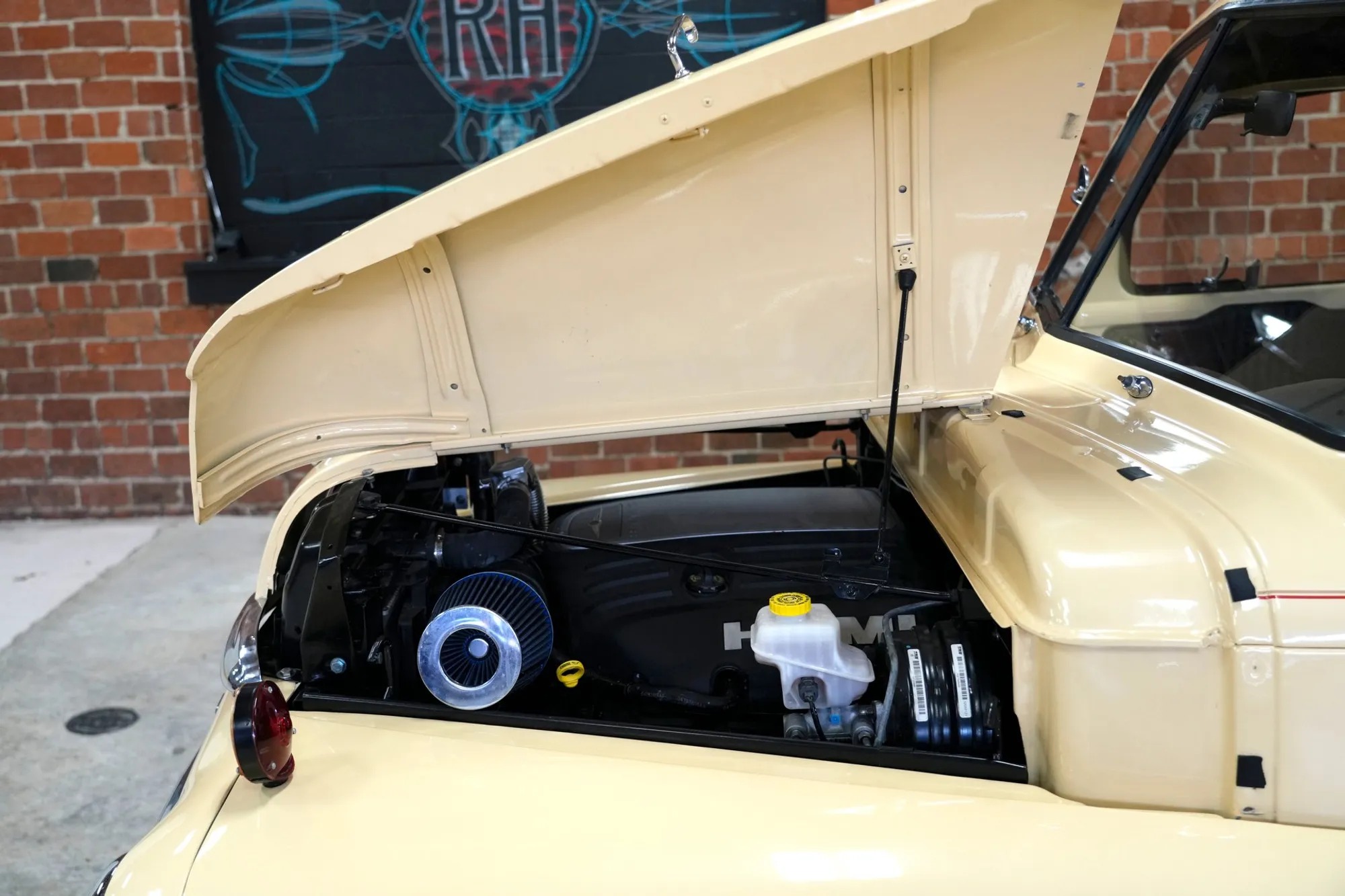 HEMI-Powered 1950 Dodge B-2