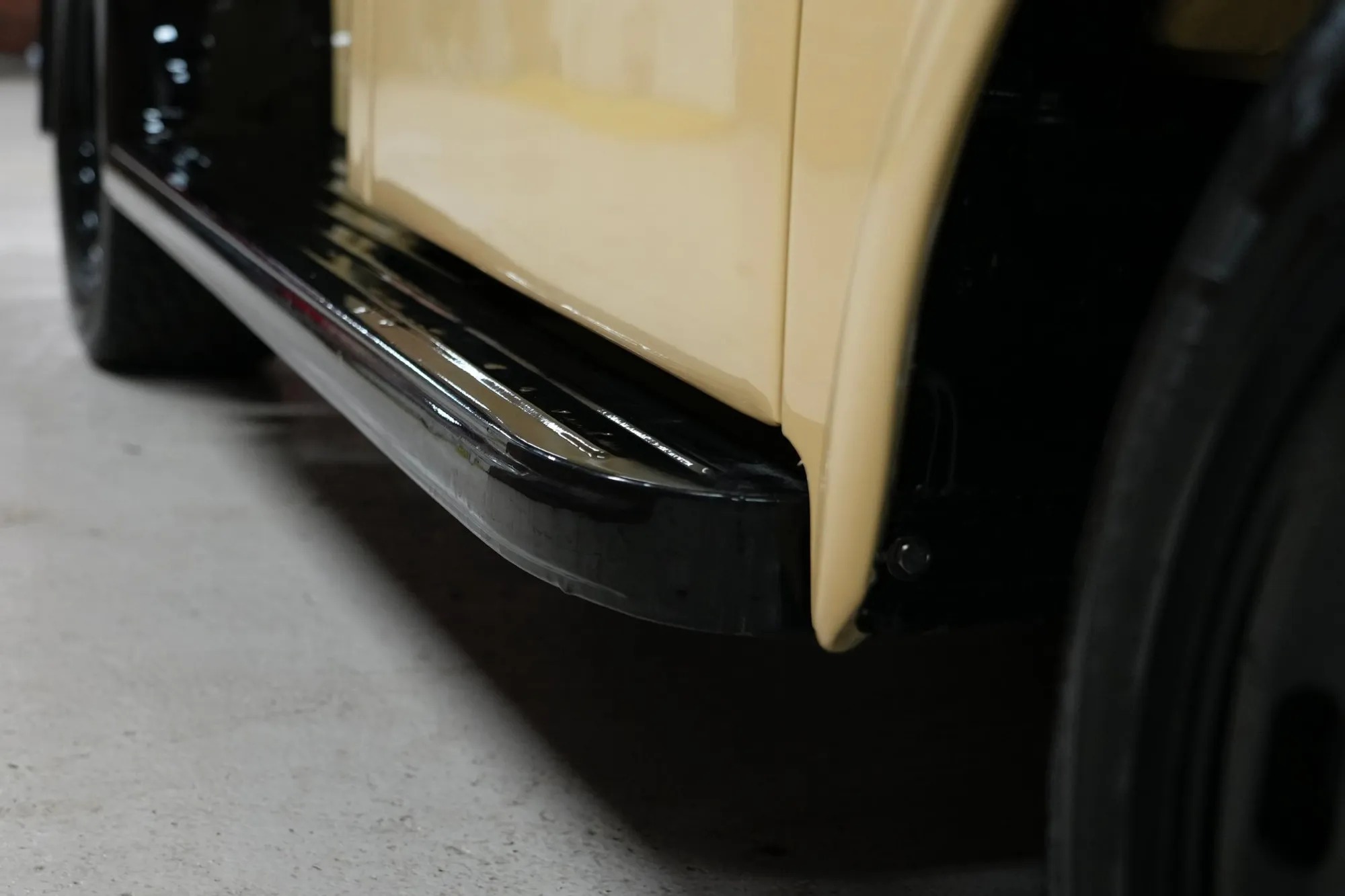 HEMI-Powered 1950 Dodge B-2