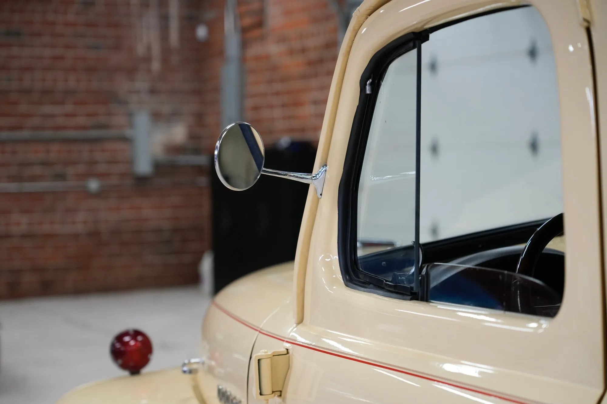 HEMI-Powered 1950 Dodge B-2