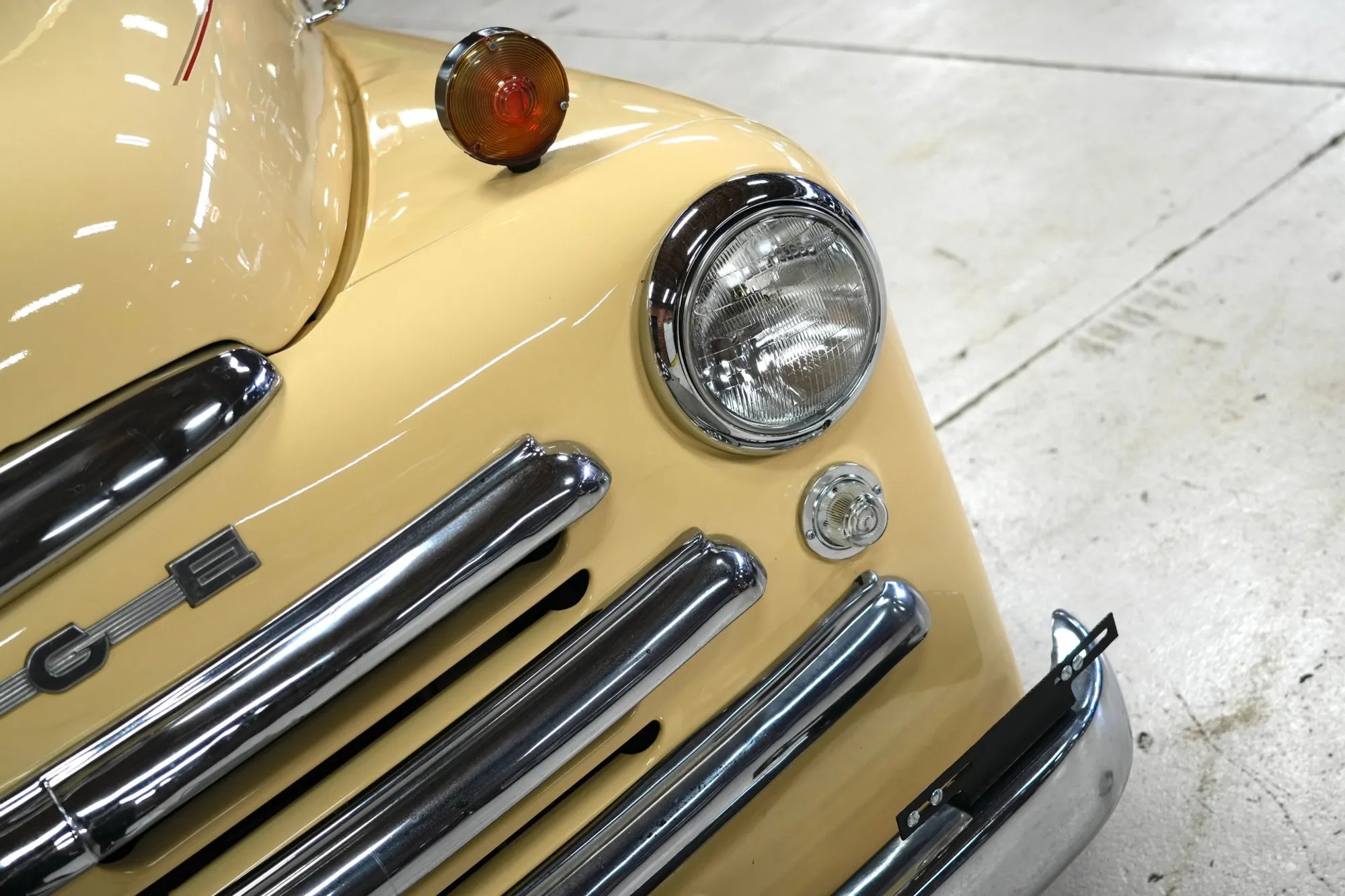 HEMI-Powered 1950 Dodge B-2