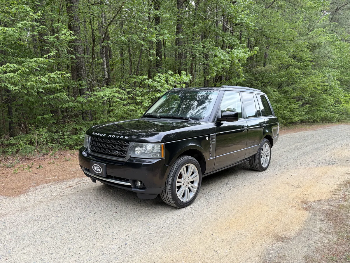 2011 Land Rover Range Rover HSE Luxury - 5