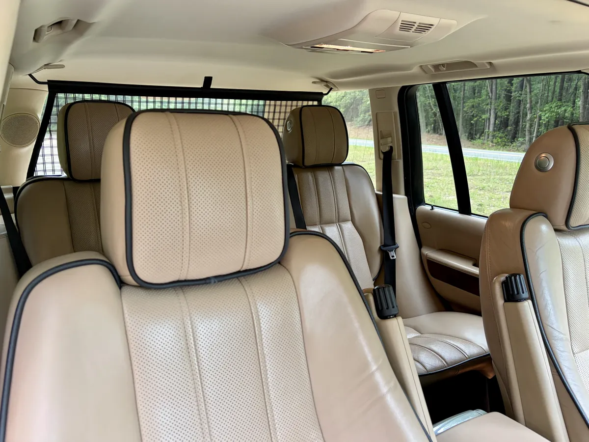 2011 Land Rover Range Rover HSE Luxury