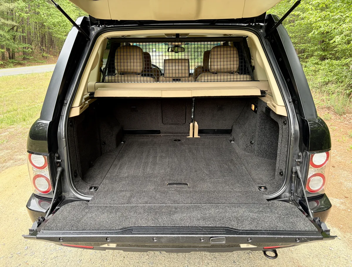 2011 Land Rover Range Rover HSE Luxury