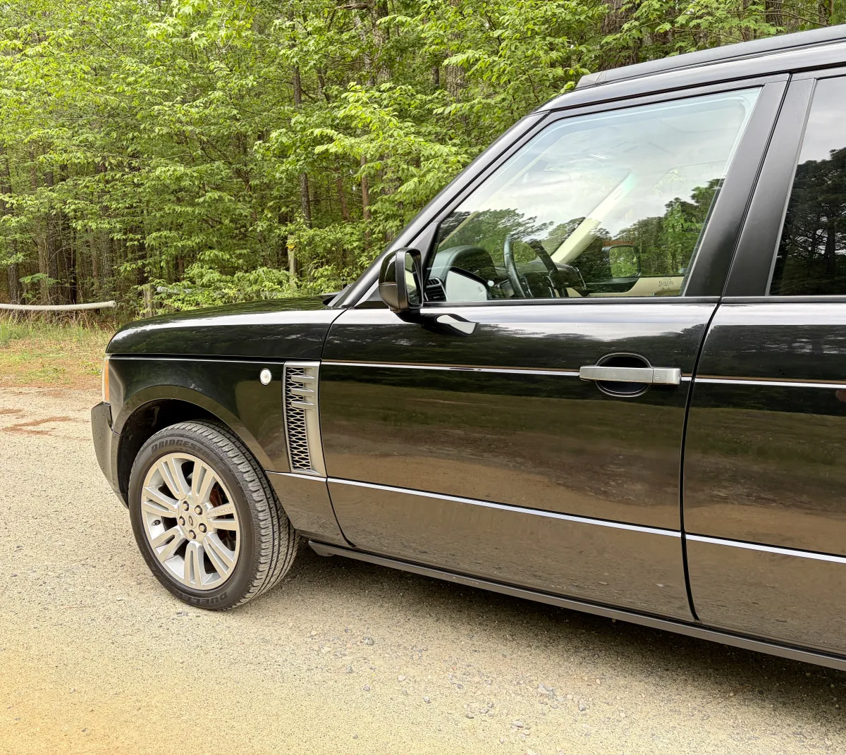 2011 Land Rover Range Rover HSE Luxury