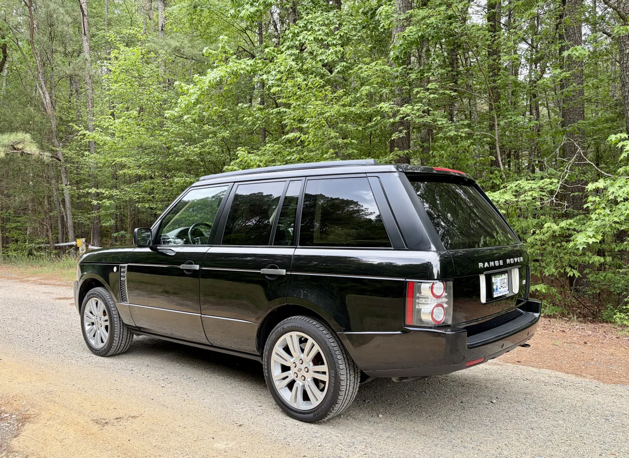 2011 Land Rover Range Rover HSE Luxury
