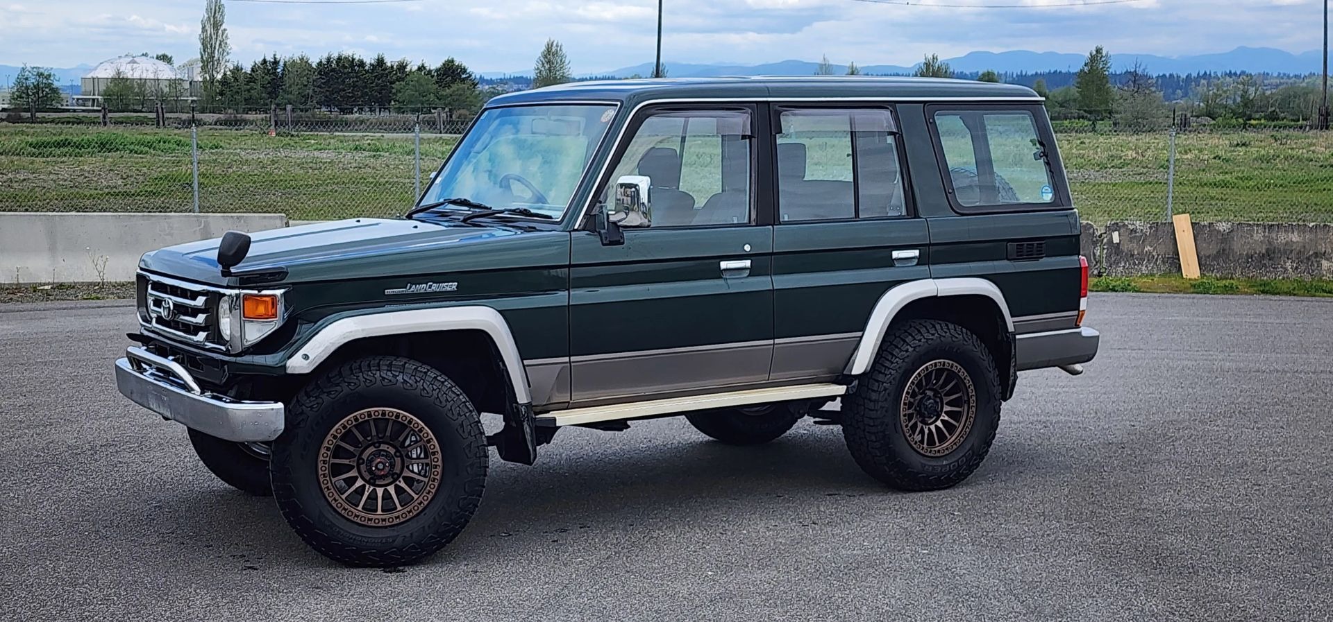 2000 Toyota Land Cruiser HZJ76
