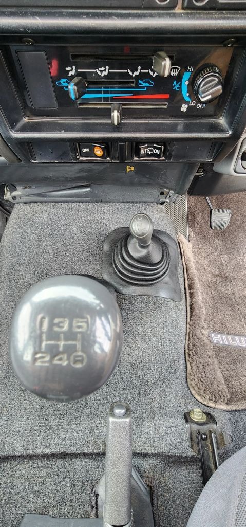 2000 Toyota Land Cruiser HZJ76