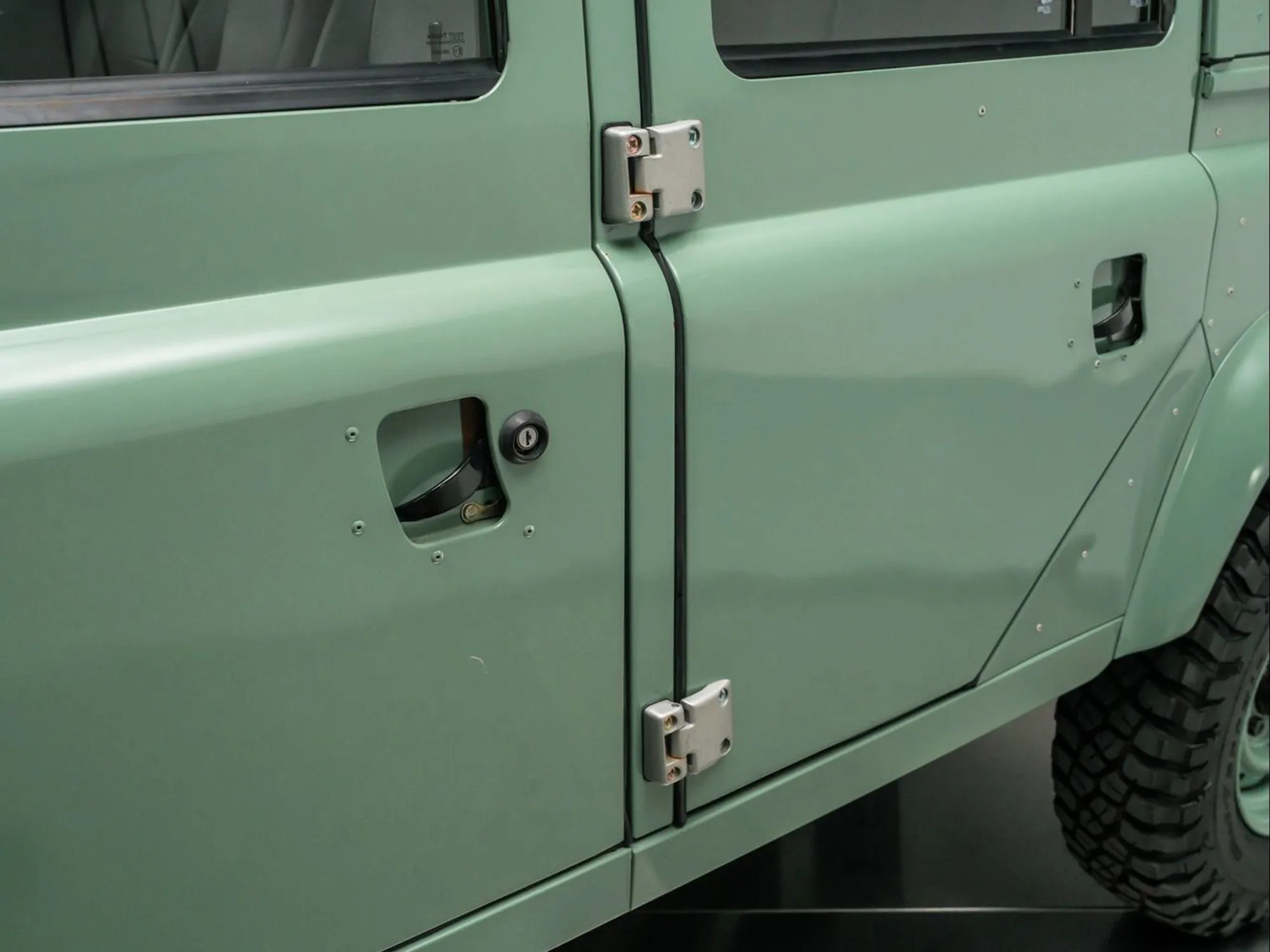 1986 Land Rover Defender 110