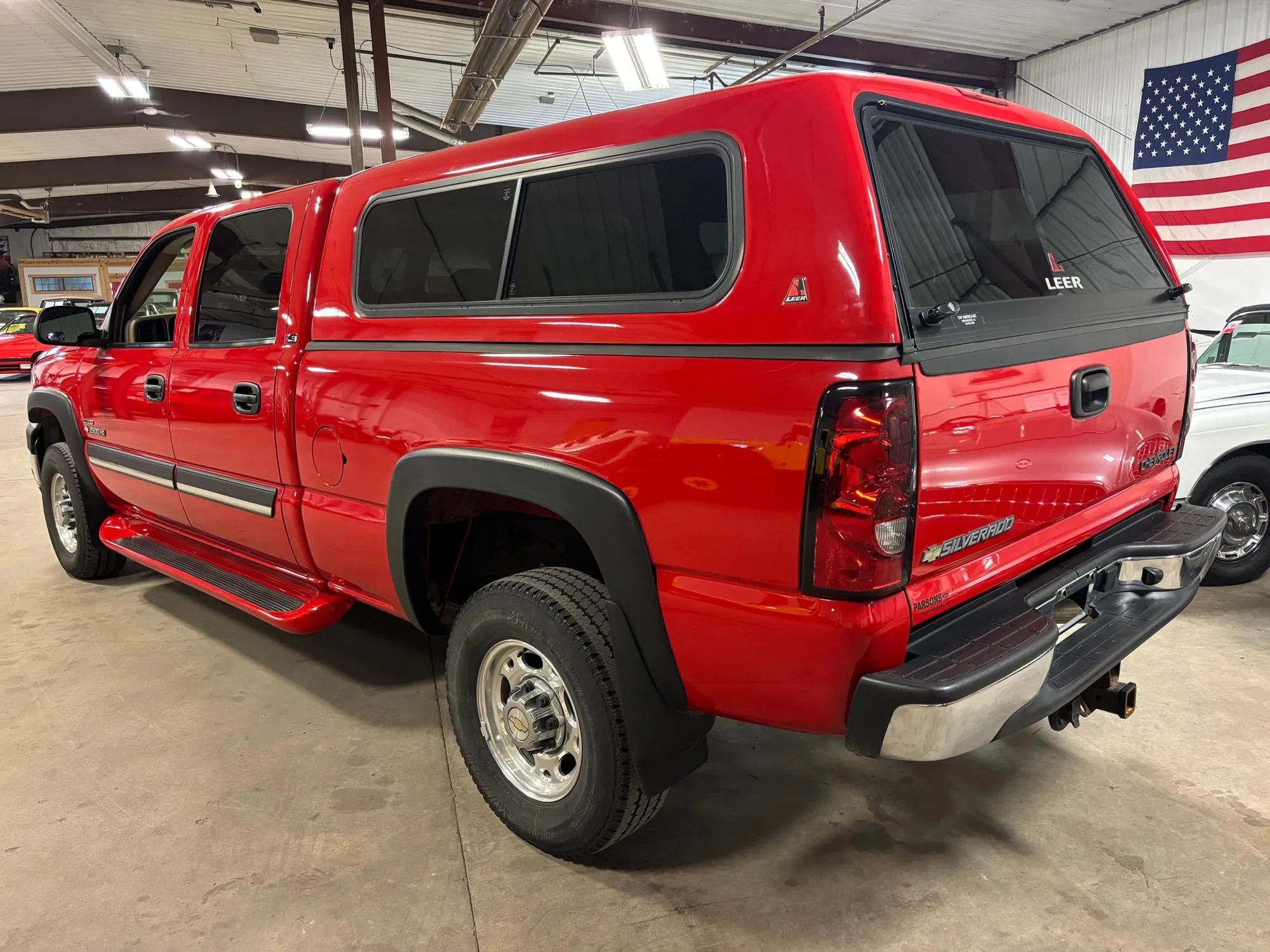 2004 Chevrolet 2500 Silverado LS - 2