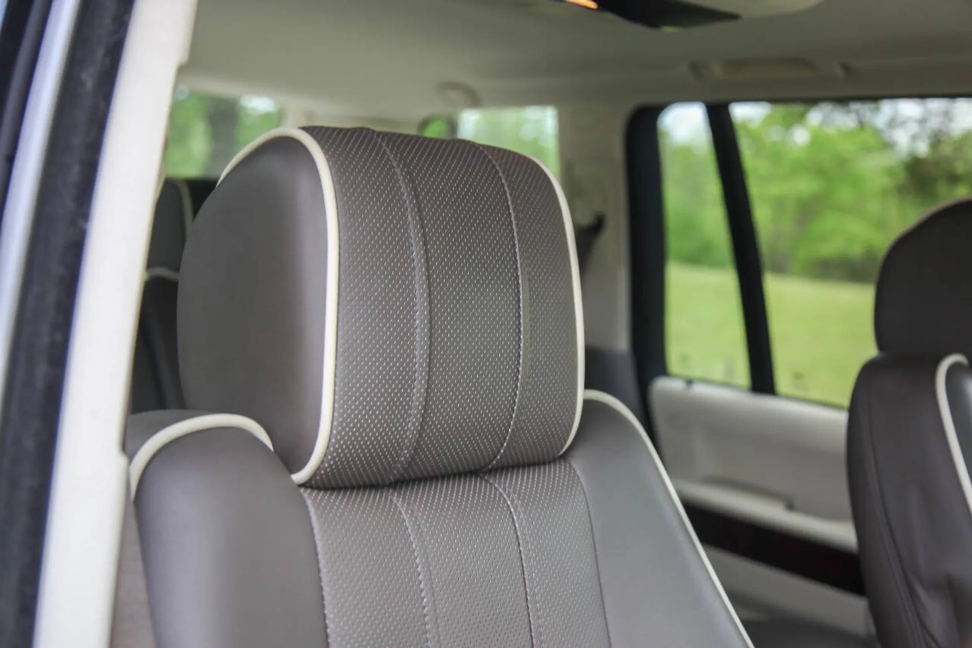 2010 Land Rover Range Rover HSE LUX