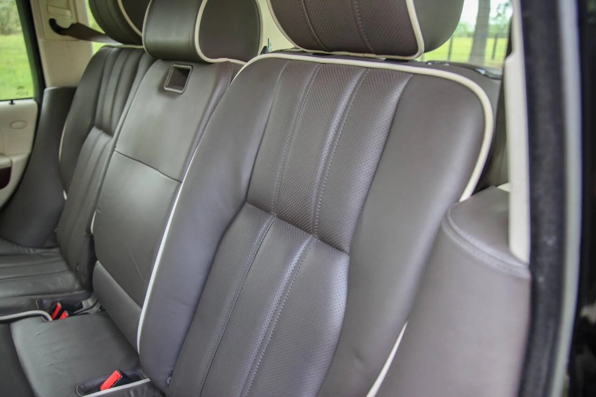 2010 Land Rover Range Rover HSE LUX