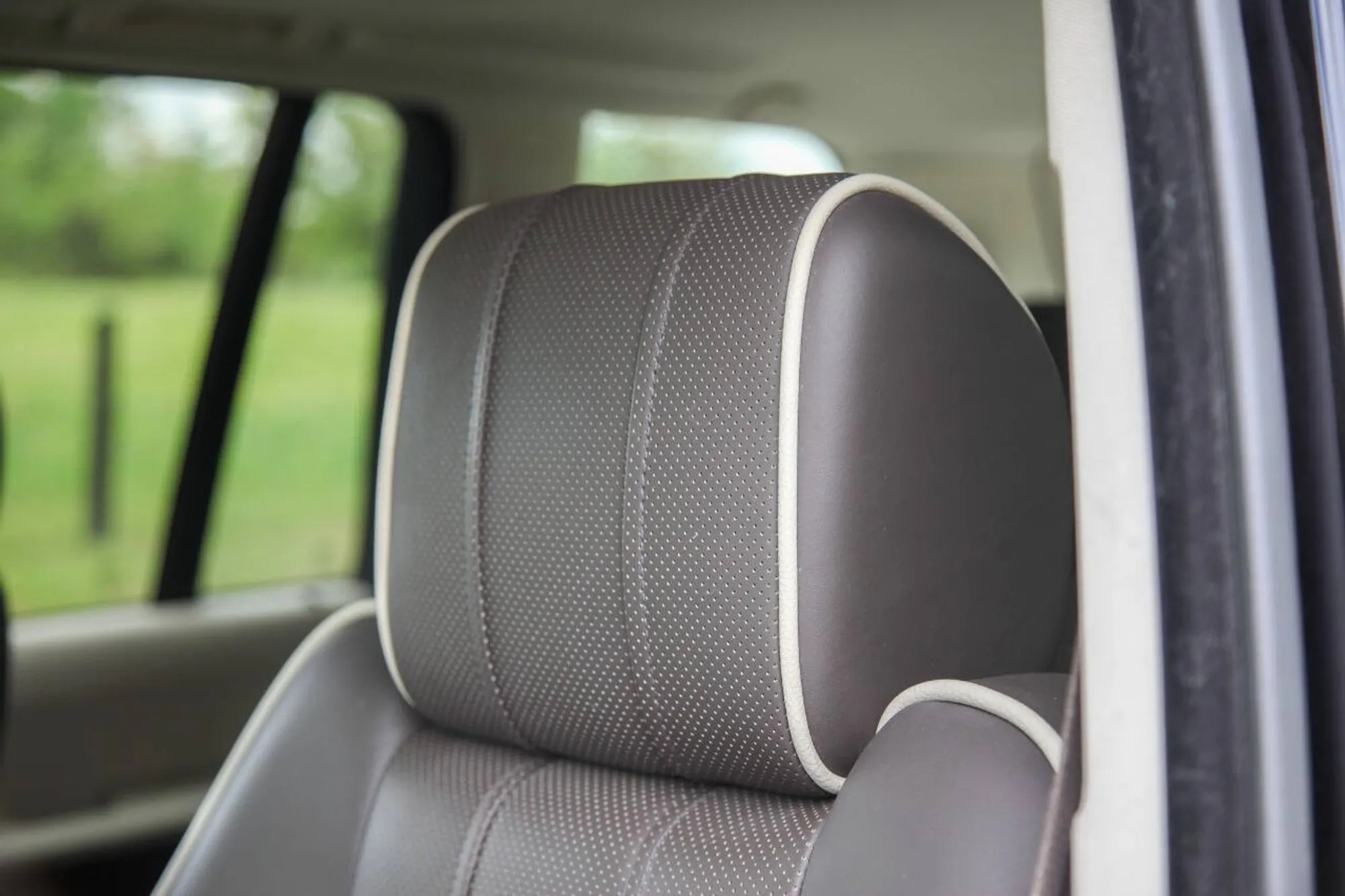 2010 Land Rover Range Rover HSE LUX