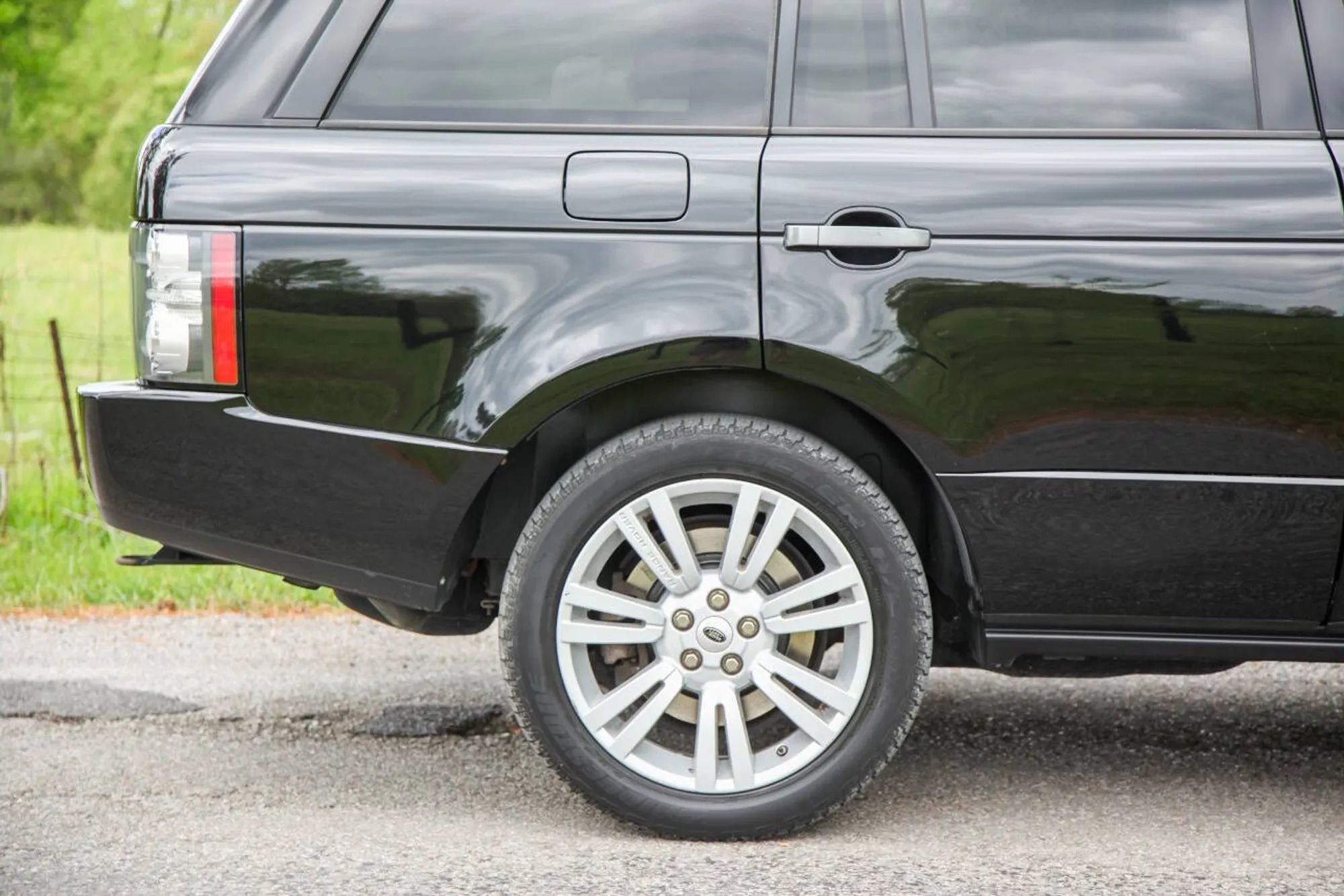 2010 Land Rover Range Rover HSE LUX