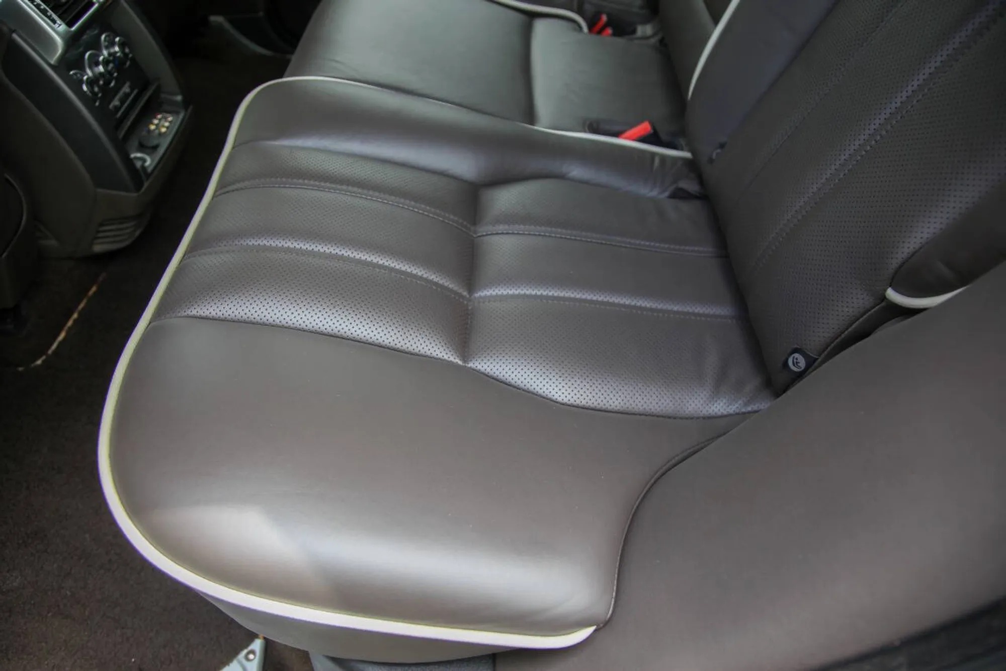 2010 Land Rover Range Rover HSE LUX