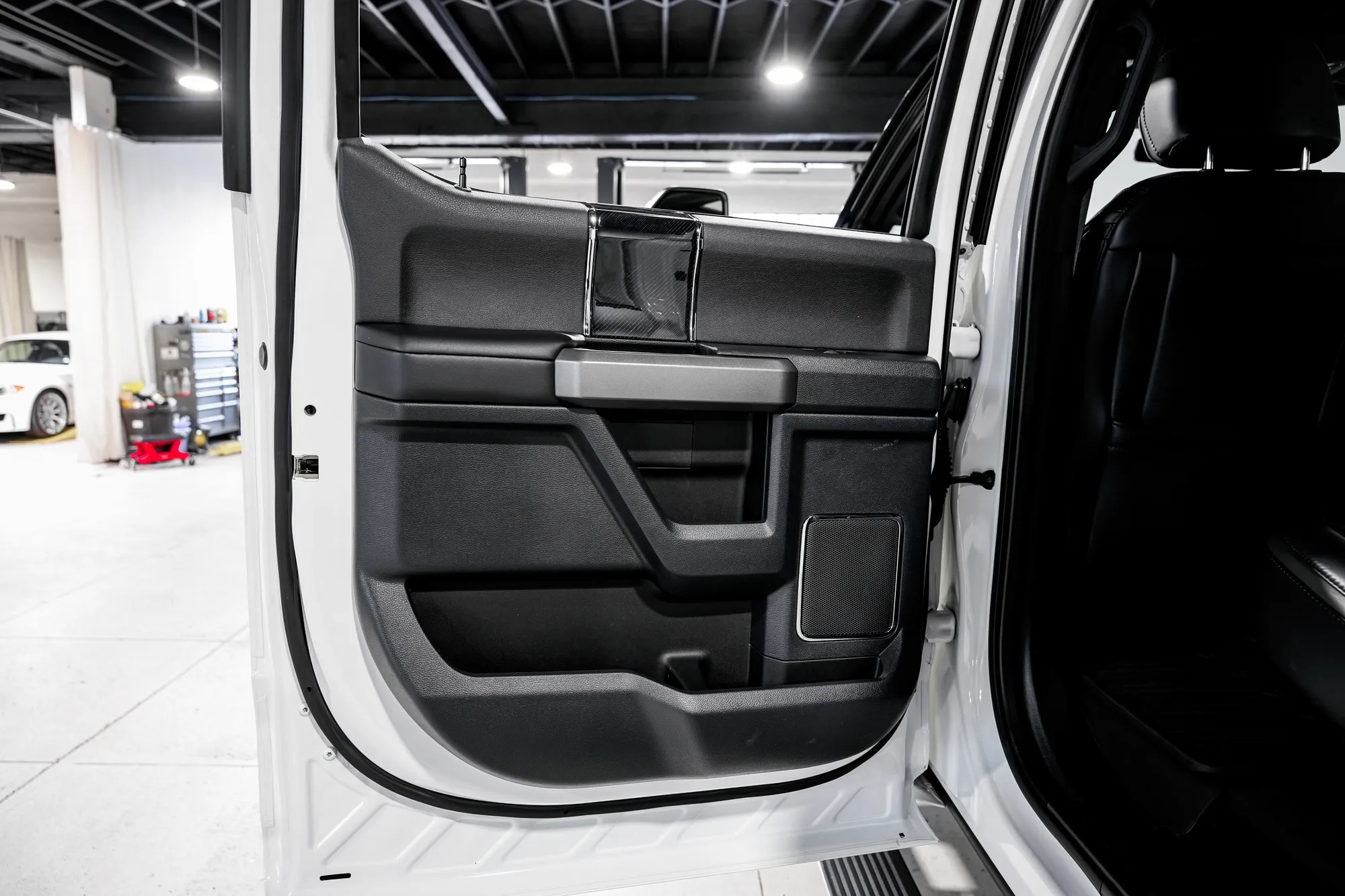 2022 Ford Super Duty F-350 Platinum