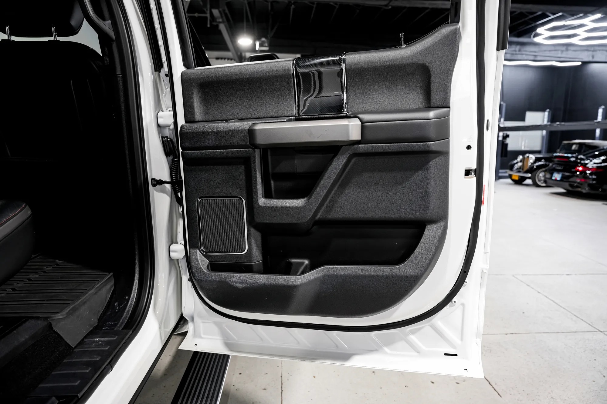 2022 Ford Super Duty F-350 Platinum