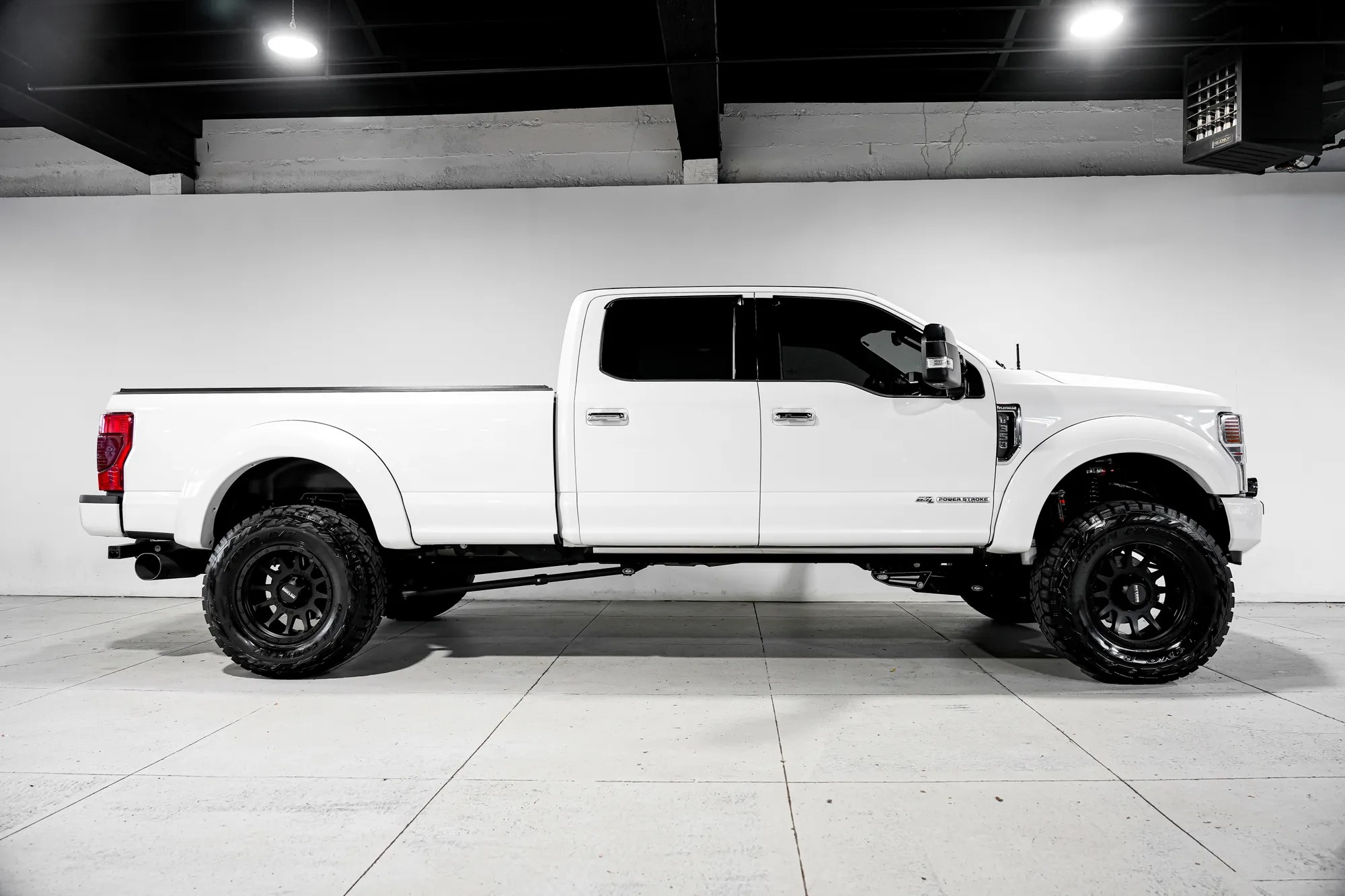 2022 Ford Super Duty F-350 Platinum - 3