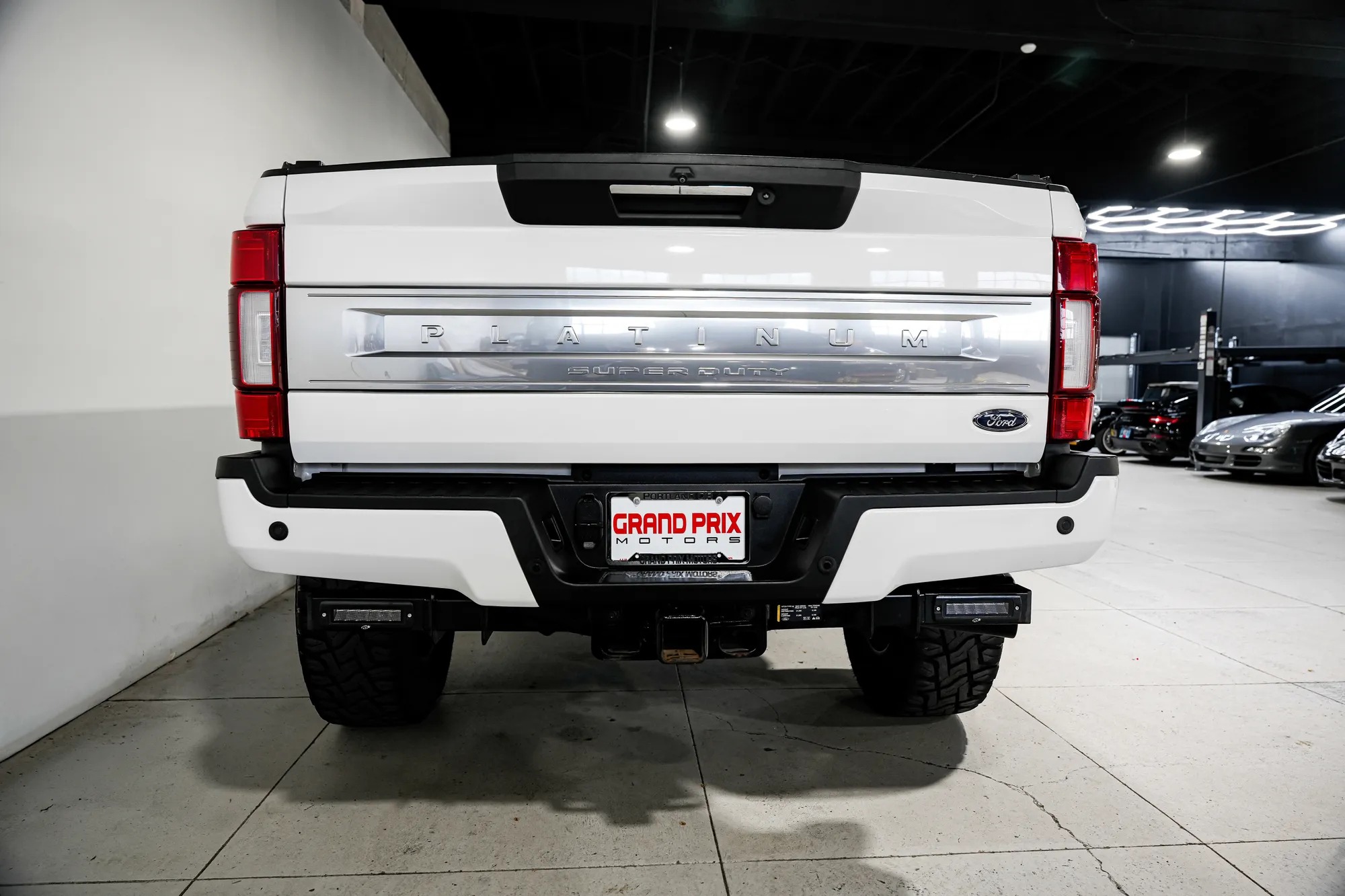 2022 Ford Super Duty F-350 Platinum - 2