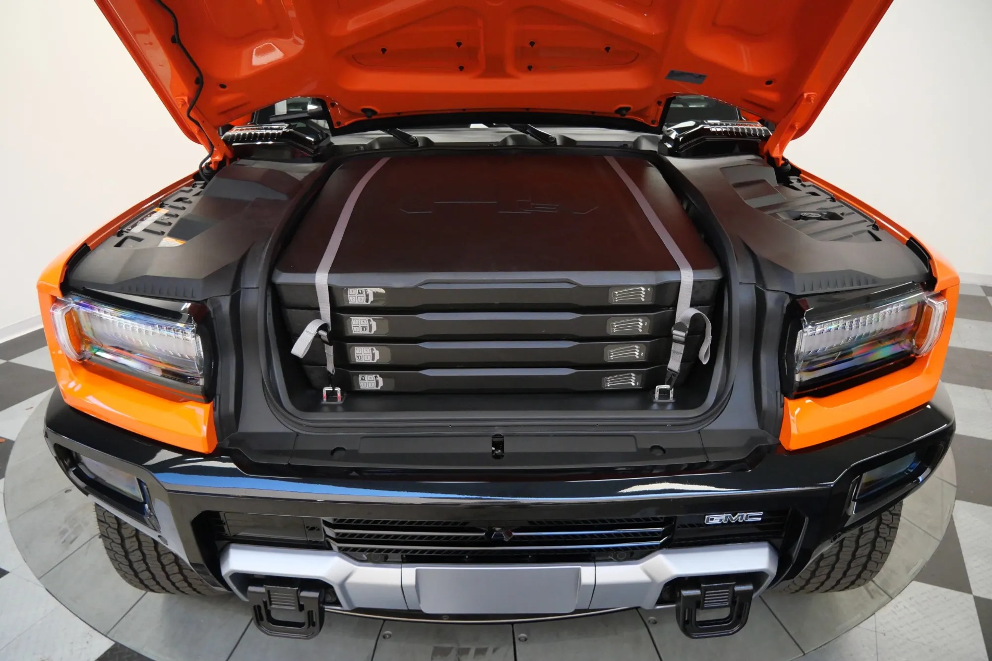 2024 GMC HUMMER EV