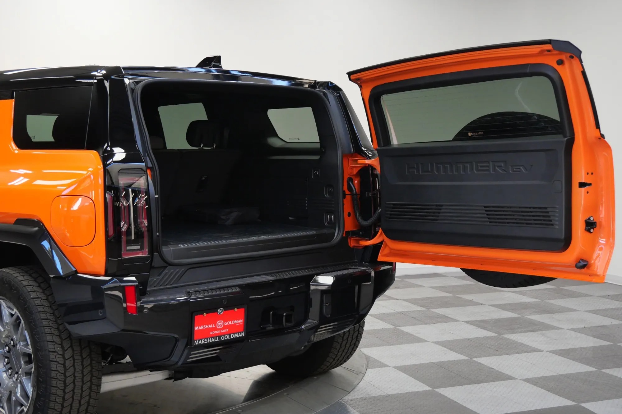 2024 GMC HUMMER EV