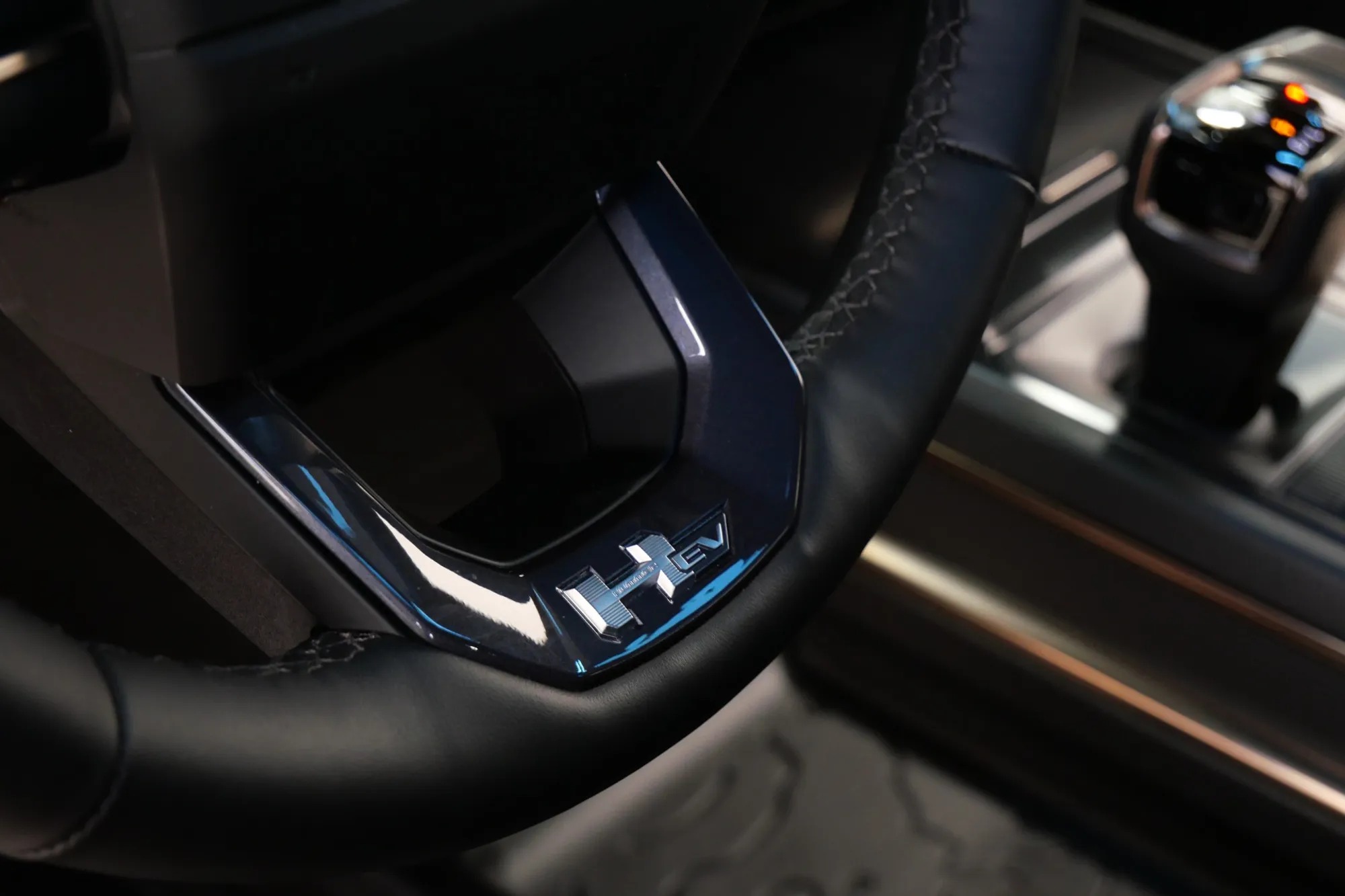 2024 GMC HUMMER EV