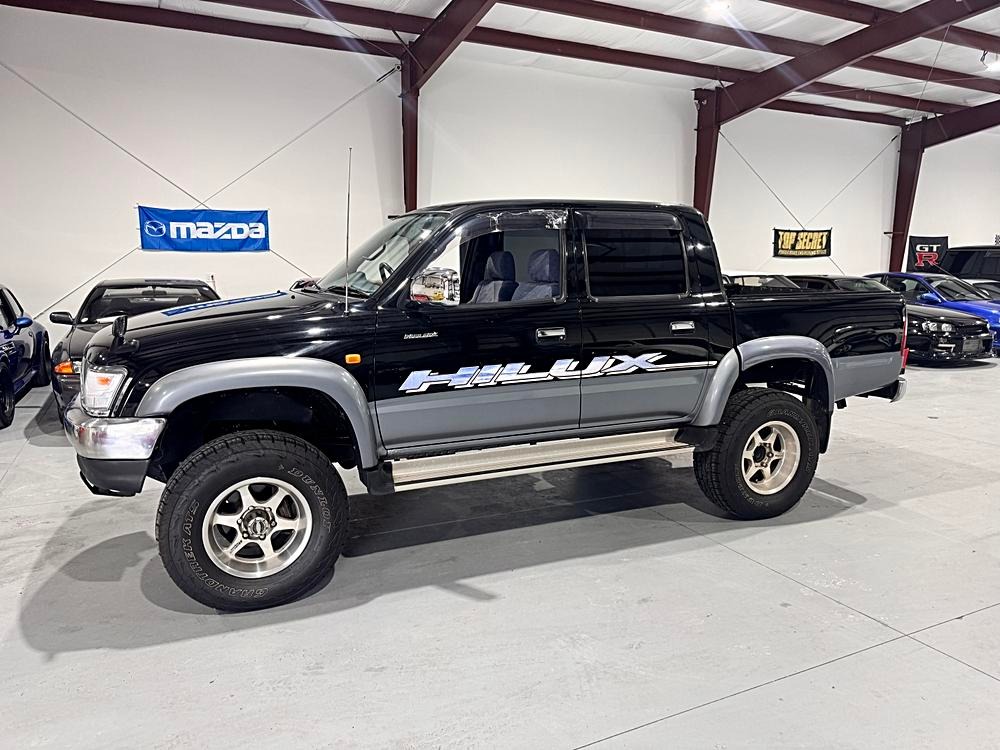 2000 Toyota Hilux - 2
