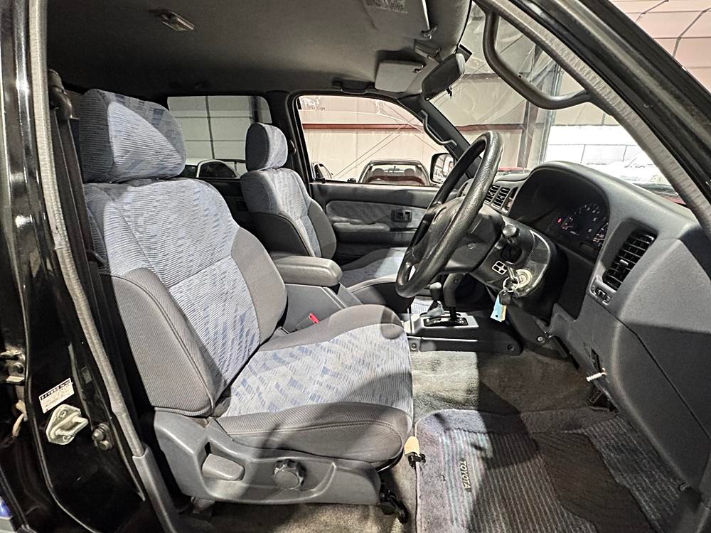 2000 Toyota Hilux