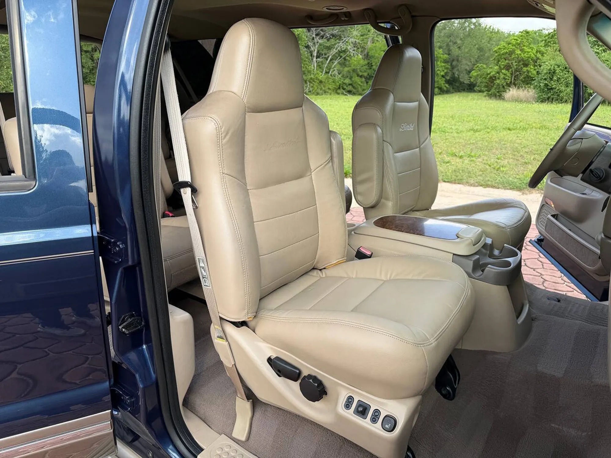 2002 Ford Excursion Limited