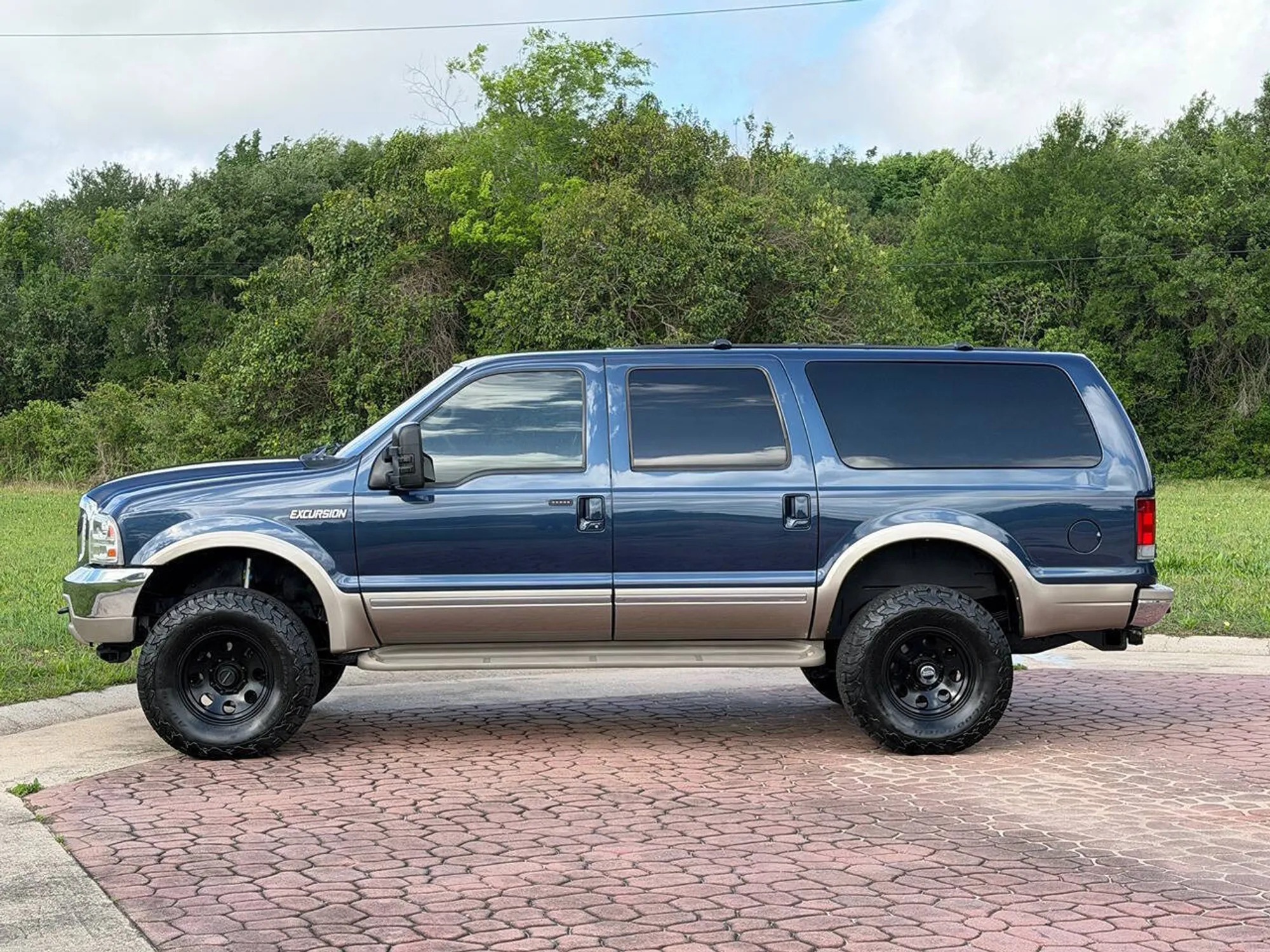 2002 Ford Excursion Limited