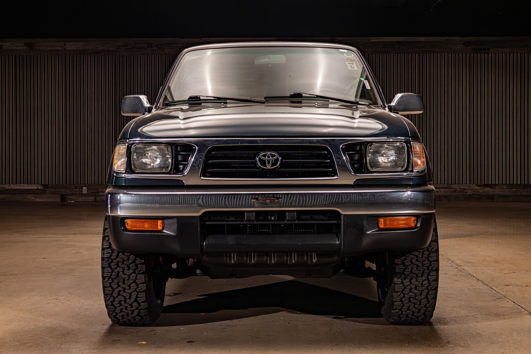1996 Toyota Tacoma SR5 - 2