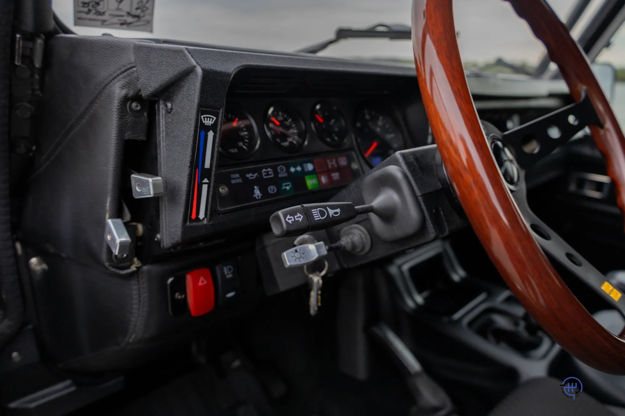 1997 Land Rover Defender 90 NAS