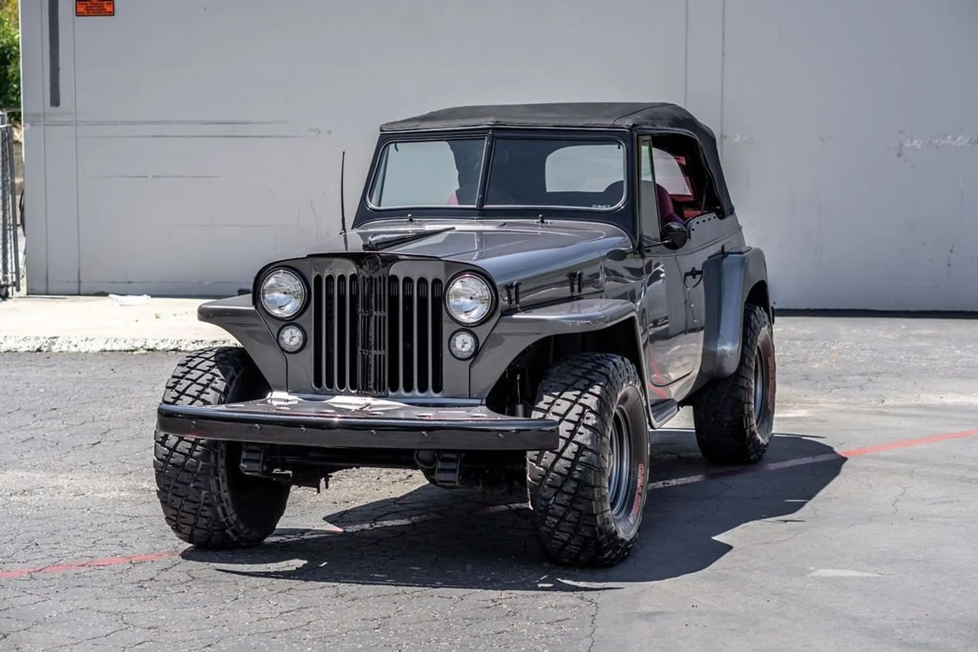 1949 Willys Jeepster - 4