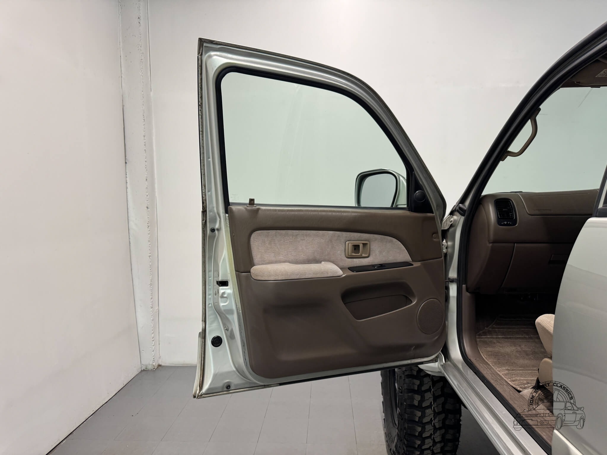 1999 Toyota Hilux Surf SSR-X Intercooled
