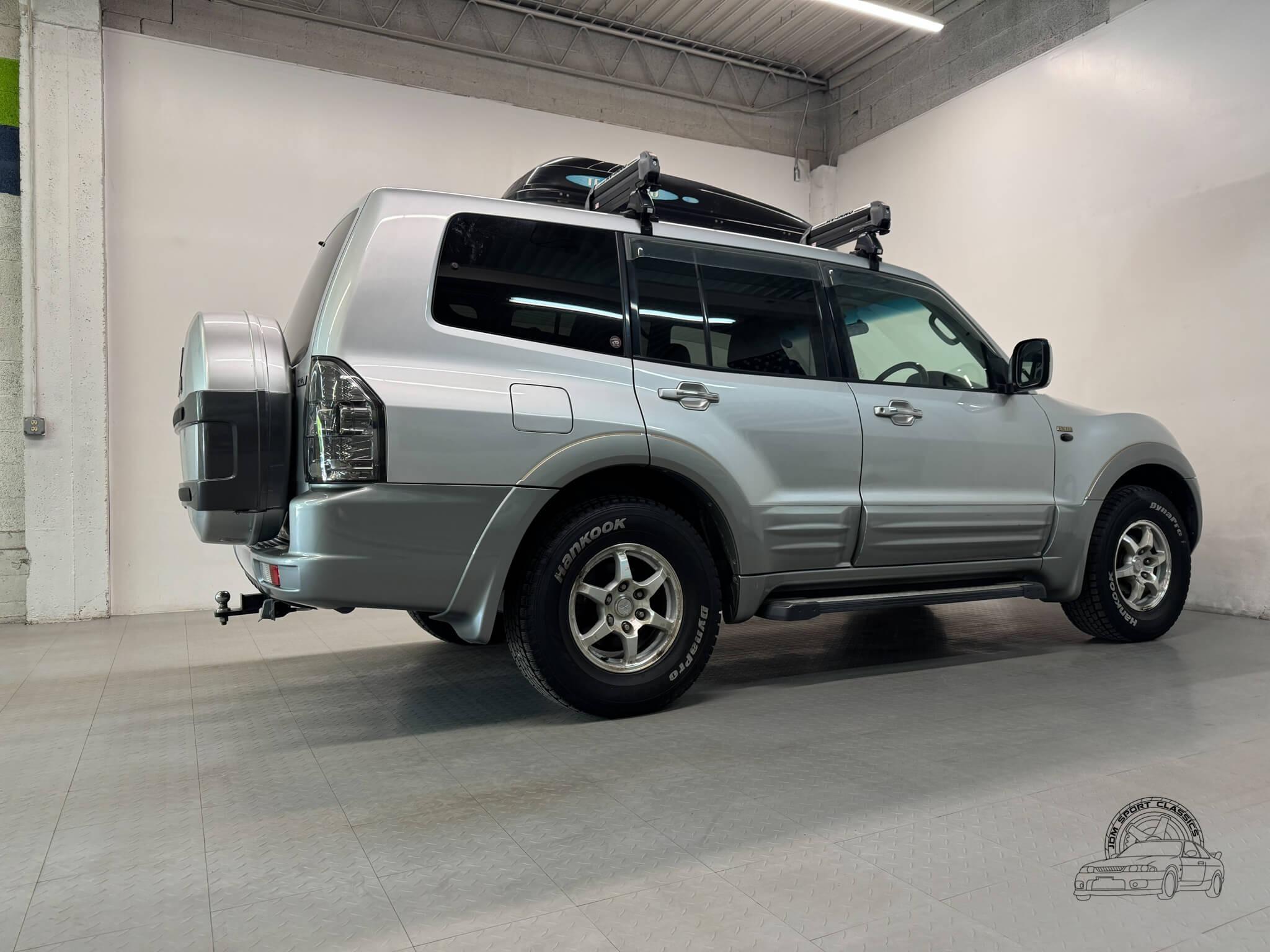 Reserved: 2000 Mitsubishi Pajero Super Exceed GDI