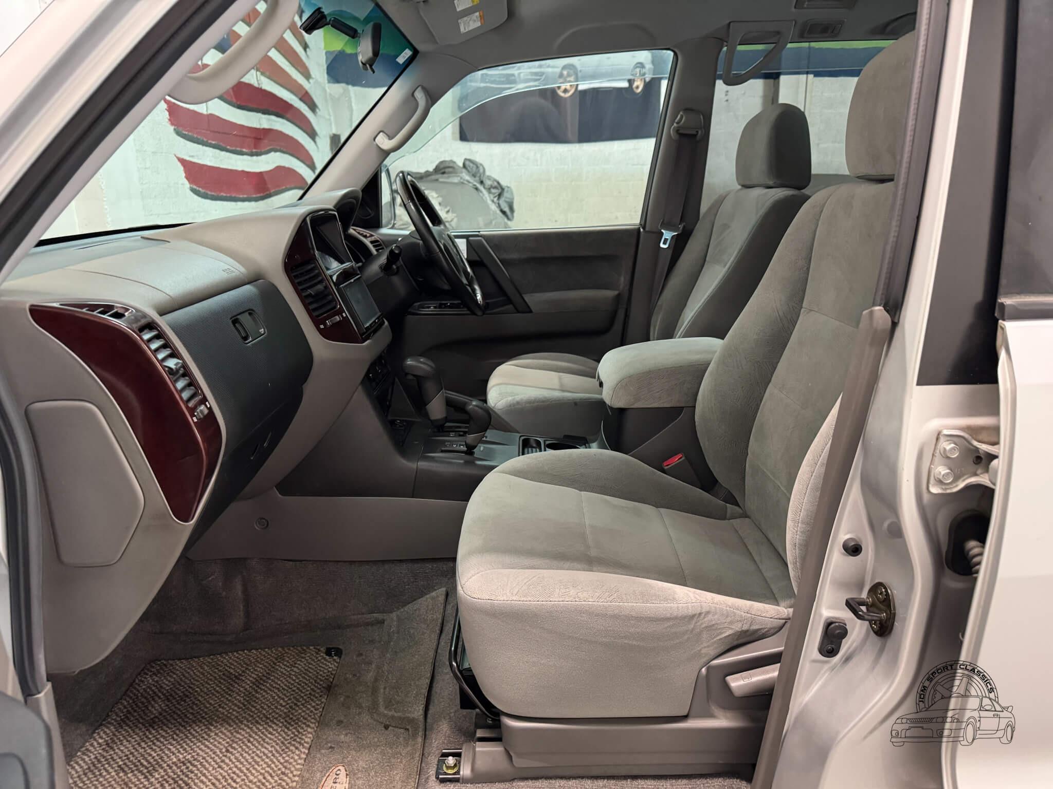 Reserved: 2000 Mitsubishi Pajero Super Exceed GDI