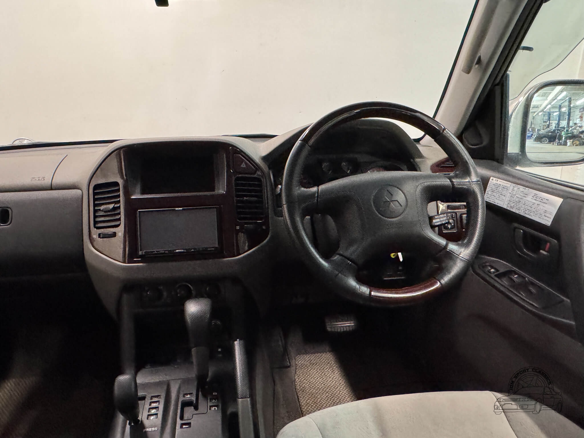 2000 Mitsubishi Pajero Super Exceed GDI