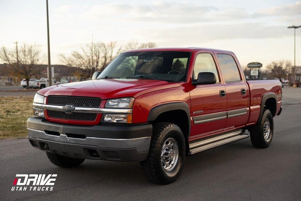 2004 Chevrolet Silverado 2500HD LS - 4