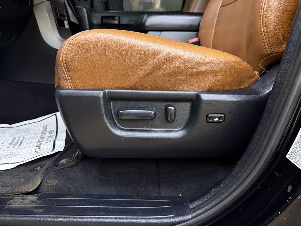 2011 Toyota Tundra TRD Off Road CrewMax
